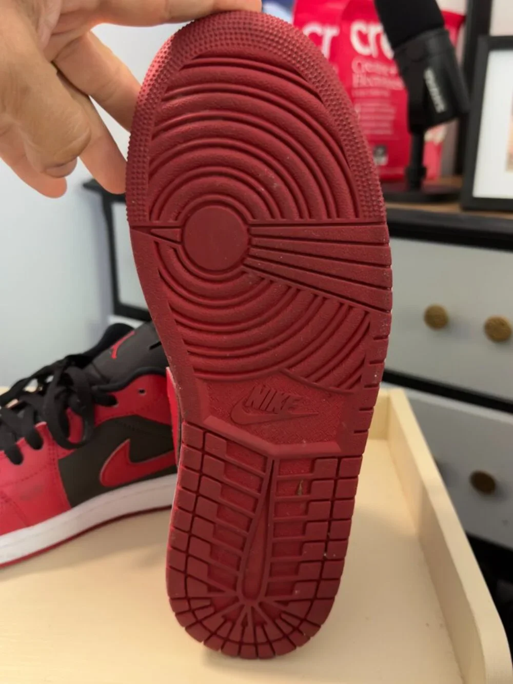 Air Jordan 1 Low Reverse Bred Sz 10.5 Red Black